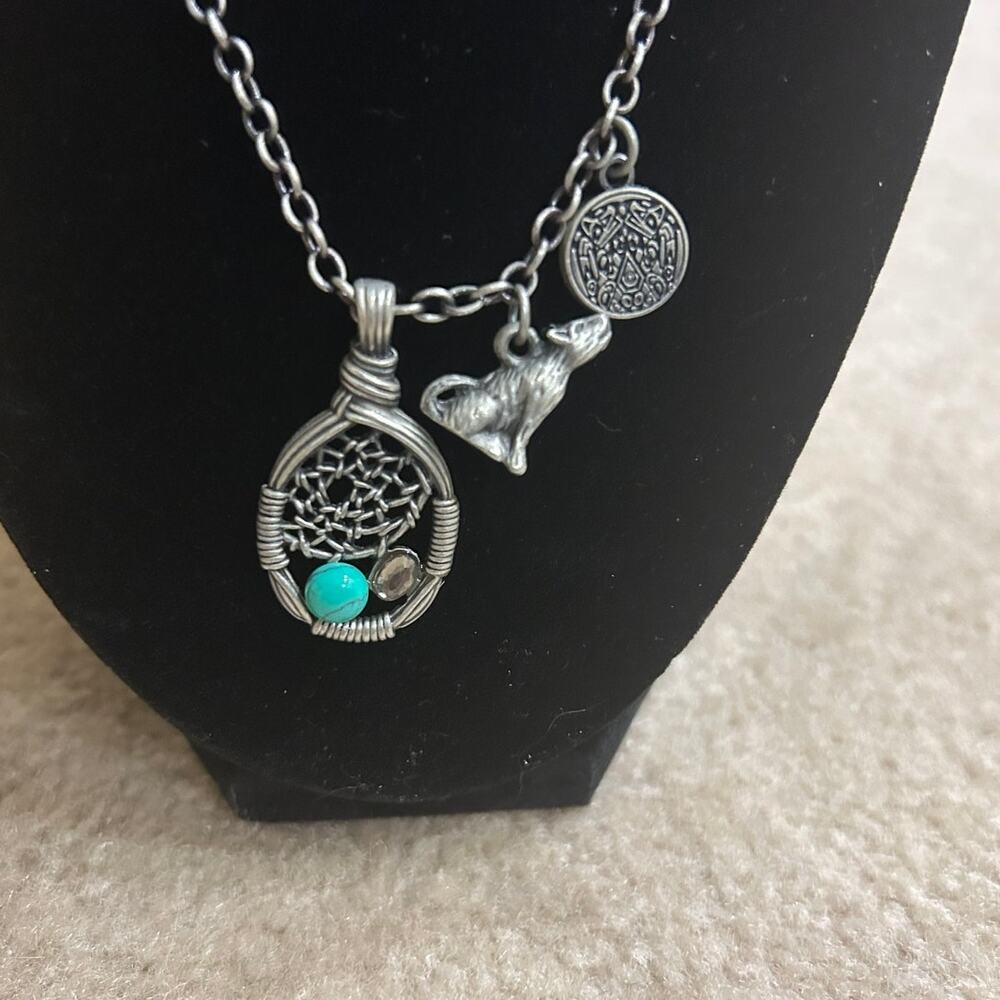Dream catcher howling wolf circular medallion necklace
